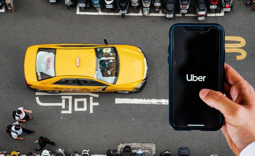 Uber vs Taxi